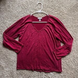 Chic V-Neck Long Sleeve Top in Rich Burgundy